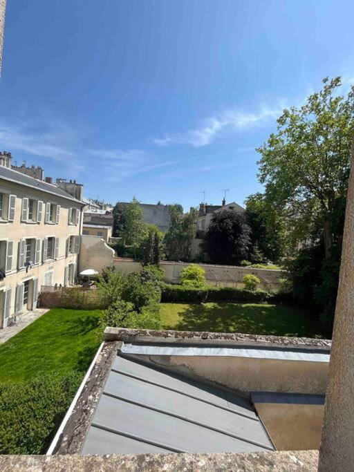 Ferienwohnung Chateau Versailles A 10 Min A Pied Exterior foto